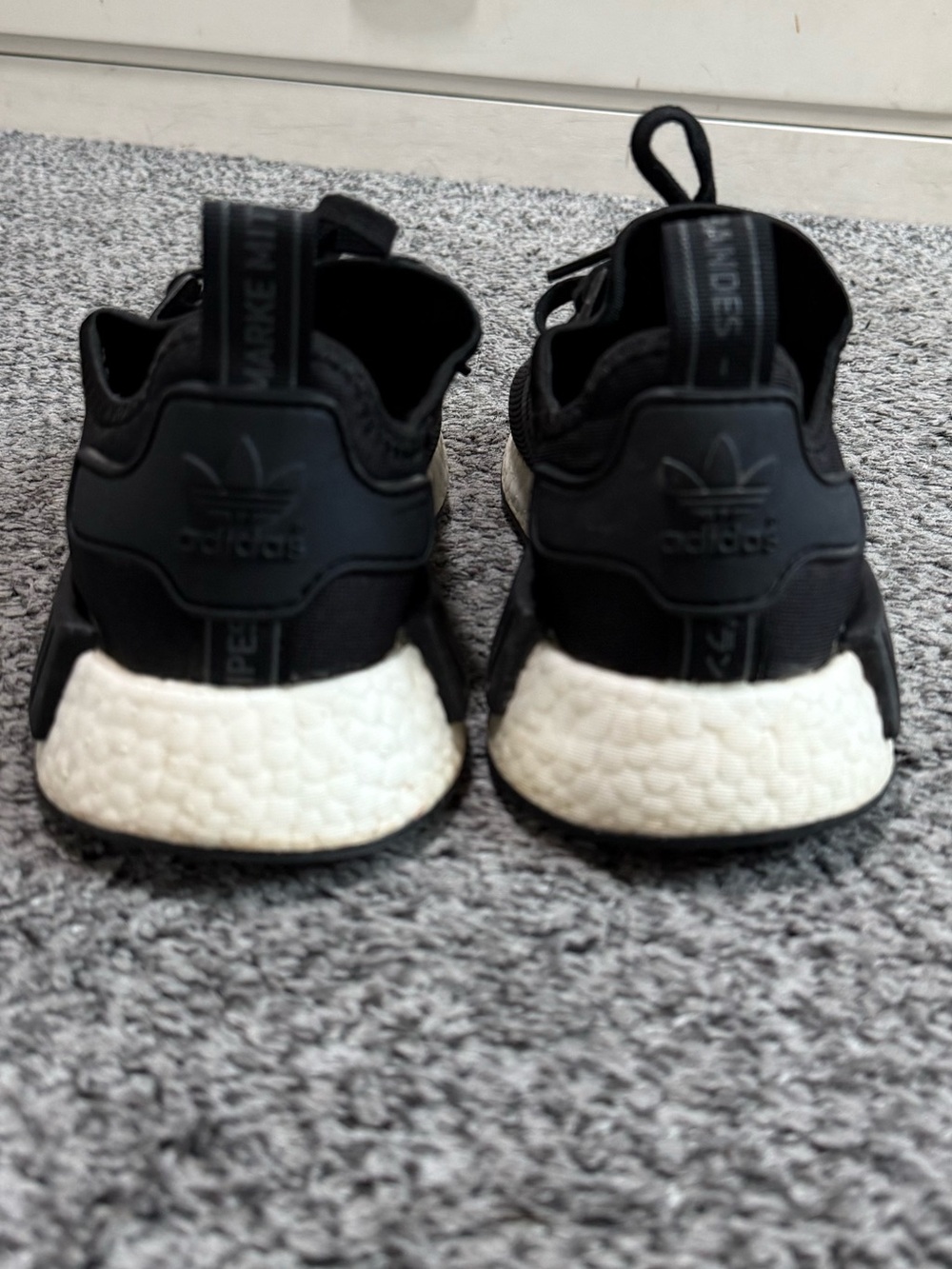 Adidas NMD R1s - Picture 3 of 8